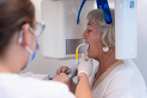 Best Broken or Cracked Tooth Emergency Dentist in Lynbrook, NY