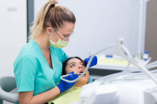Best Broken or Cracked Tooth Emergency Dentist in Lynbrook, NY